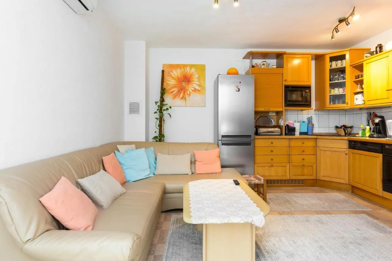Ejla Apartment Medulin
